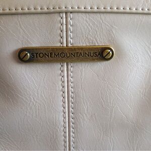 Stone Mountain USA White Leather Shoulder bag